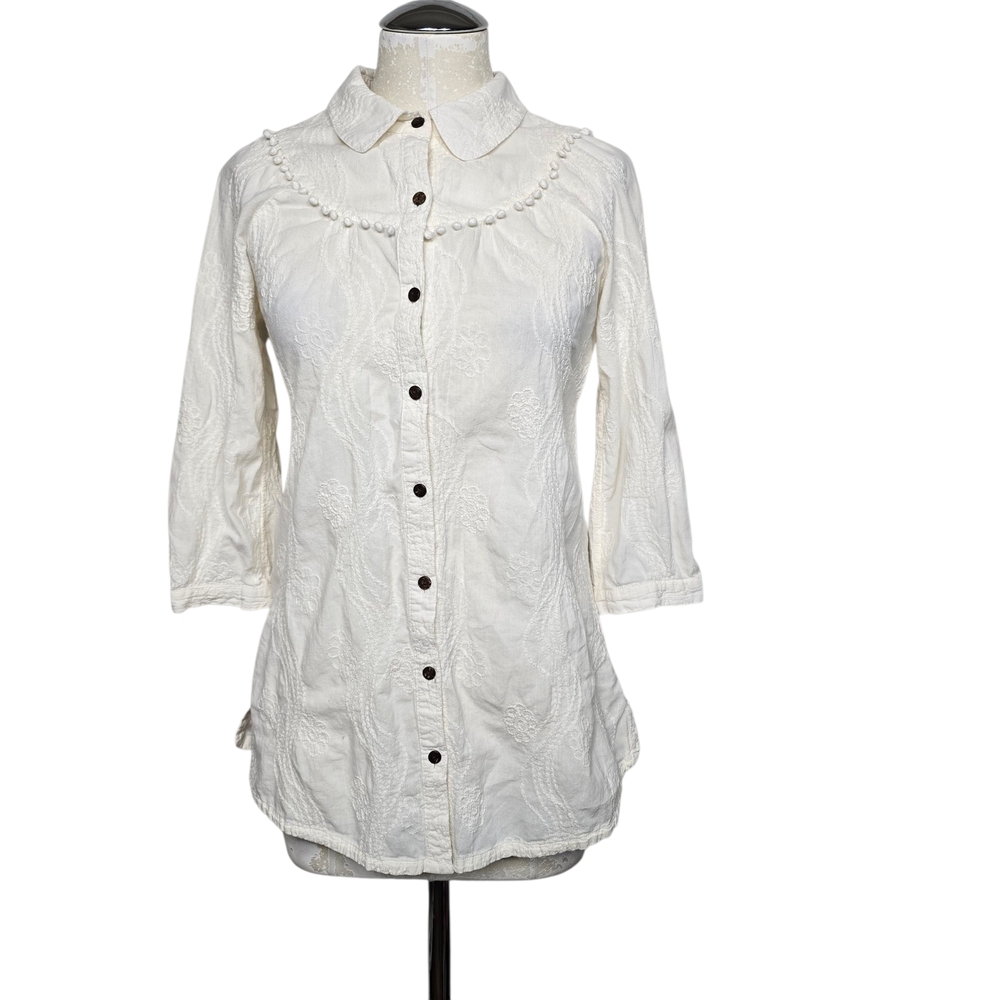 ONLY White Button-Up Women's Top 38